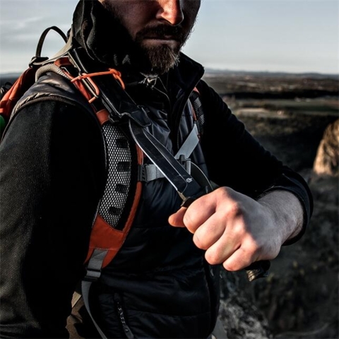 Gerber Strongarm Fixed Blade - Serrated Edge